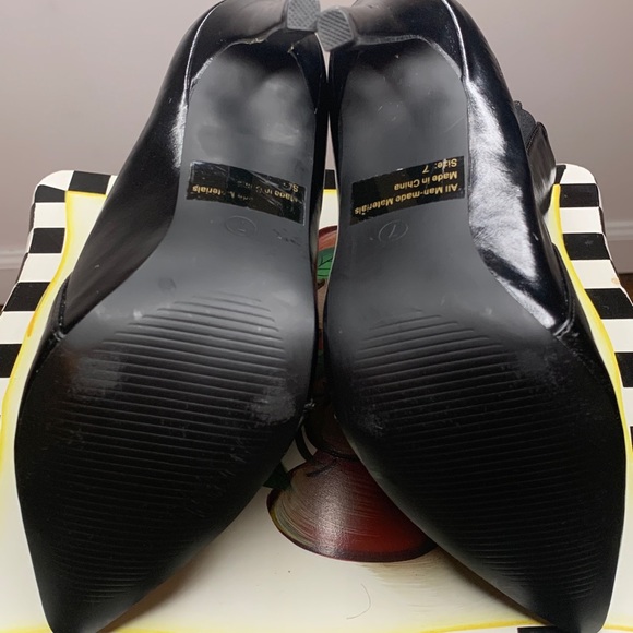 Glaze Ankle Boots - Picture 5 of 5